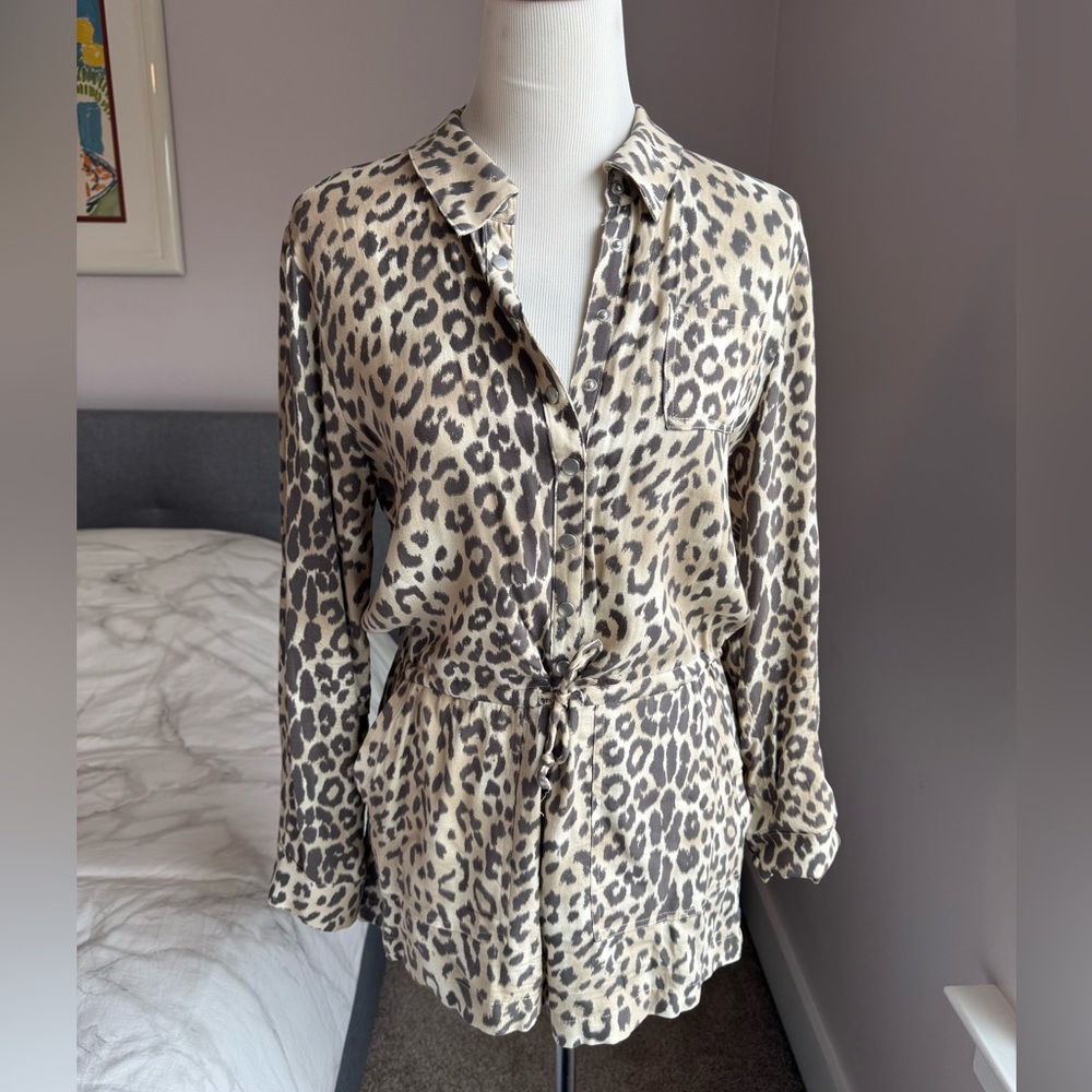 Chaser Animal Print Long Sleeve Romper Size S